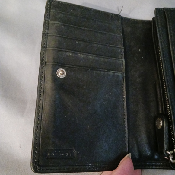 VINTAGE 80's COACH BLACK LEATHER WALLET - Picture 8 of 14